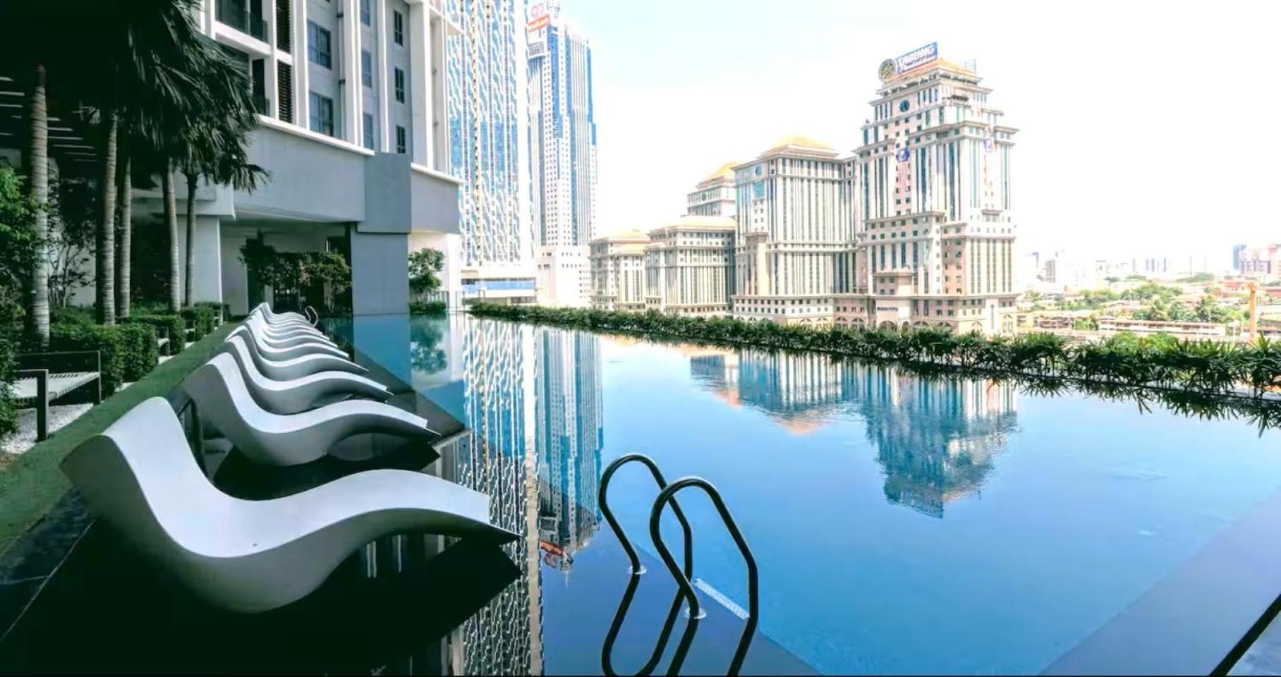 The Mews Klcc — Photos 1